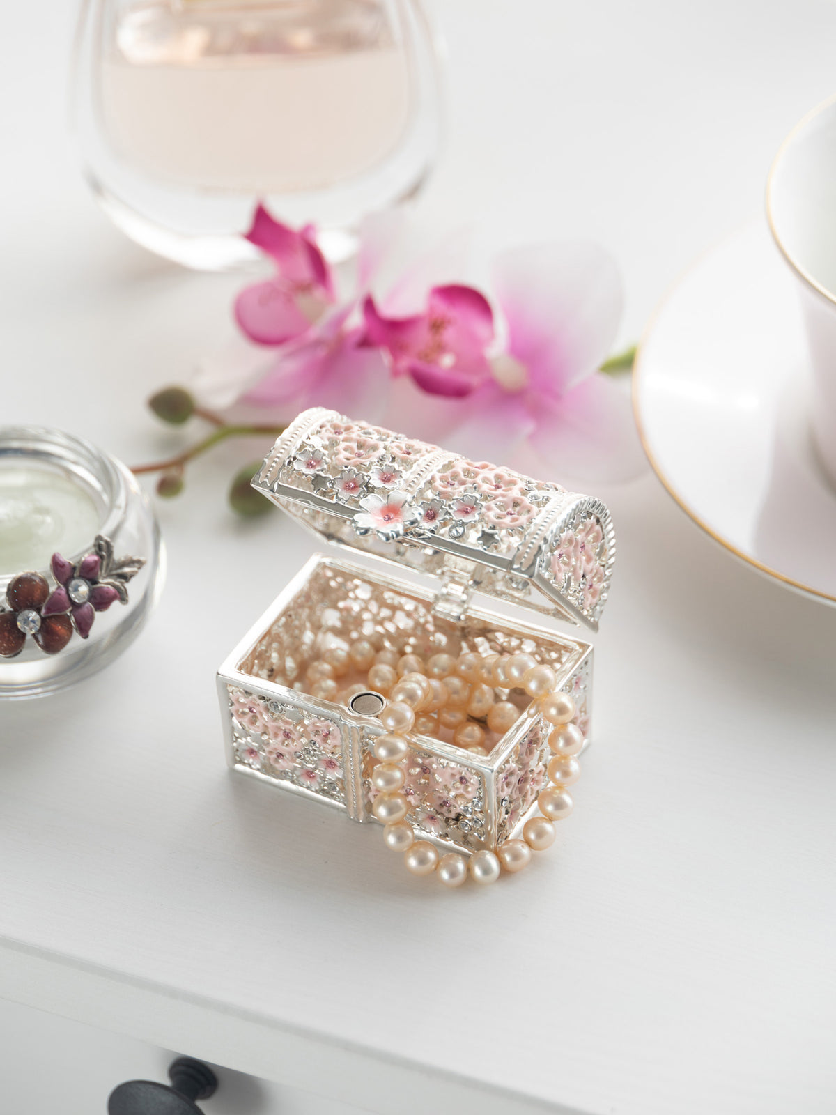 Keren Kopal Flowers Beautiful Trinket Box