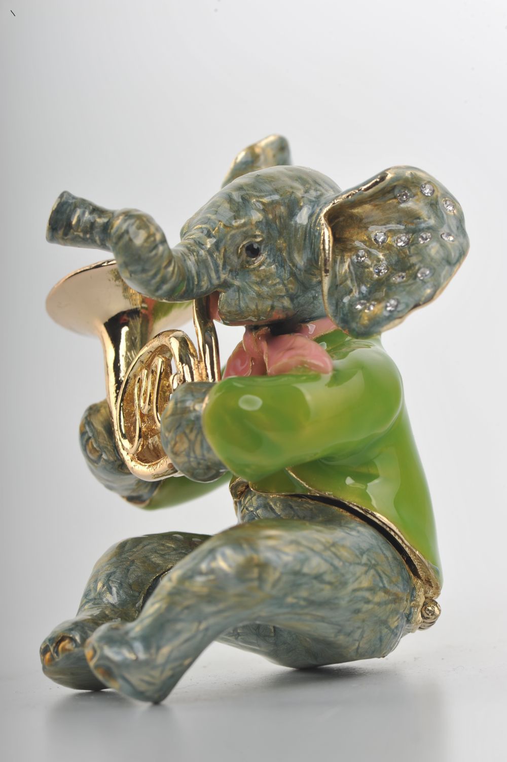 Keren Kopal Elephant Playing the Trumpet
