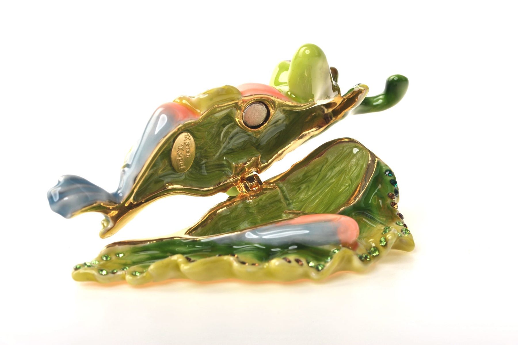 Keren Kopal Frog on a Leaf