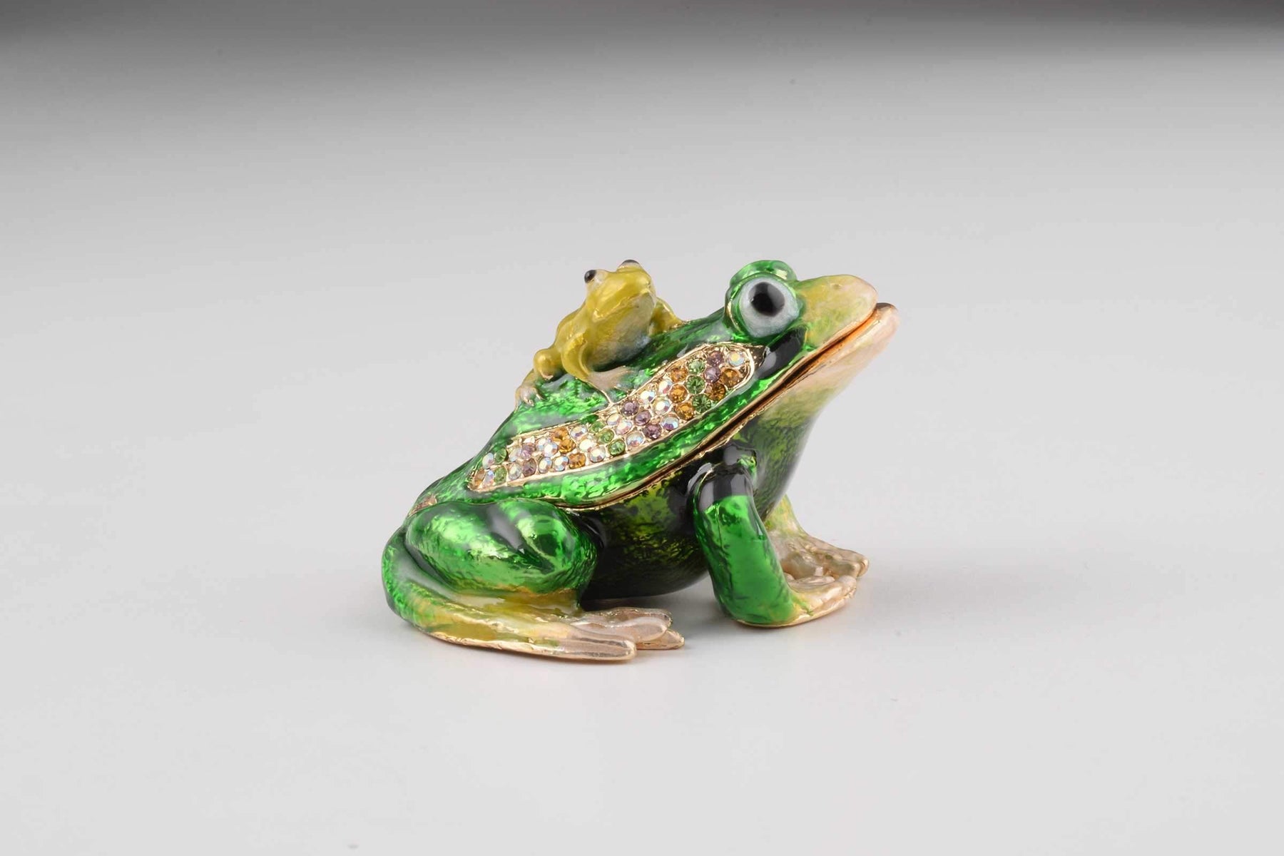 Keren Kopal Frog with a Baby Frog