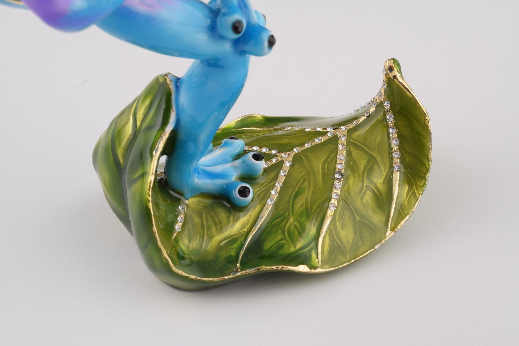 Keren Kopal Guitar Playing Frog