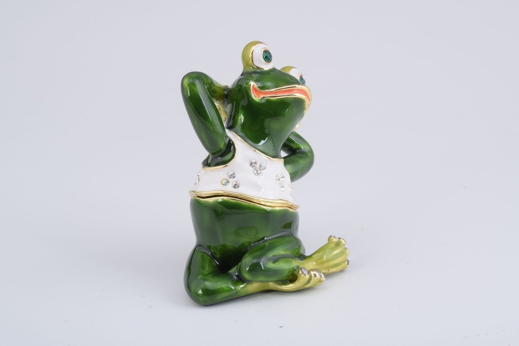 Keren Kopal Gymnastic Frog with a White Shirt