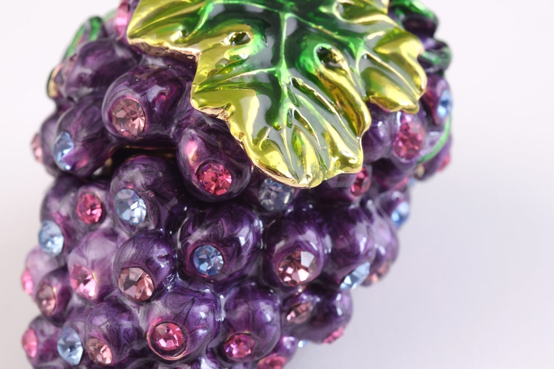Keren Kopal Grape Trinket Box