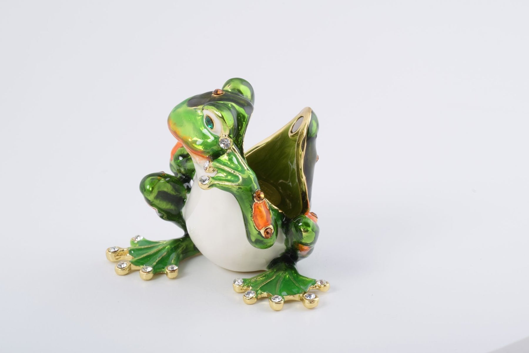 Keren Kopal Green Frog Hear No Evil