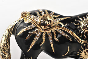 Keren Kopal Black Horse
