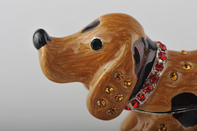 Keren Kopal Brown Dog with Red Collar
