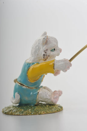 Keren Kopal Cat Fishing a Gold Fish