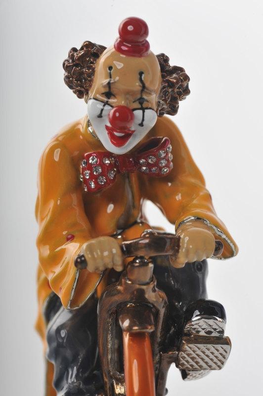 Keren Kopal Clown Riding an Unicycle