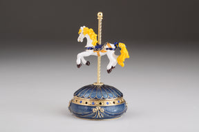 Keren Kopal Blue Wind up Carousel with Royal White Horse