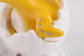 Keren Kopal Duck Coming out of Eggshell