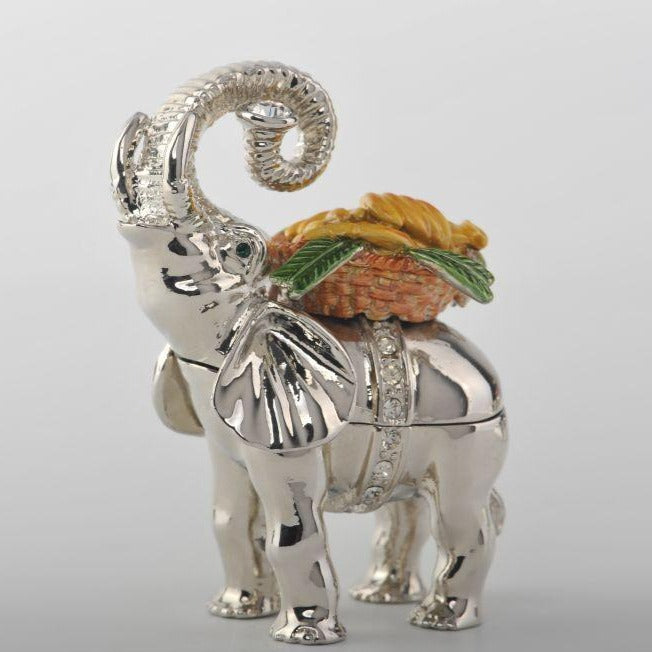 Keren Kopal Elephant with Bananas