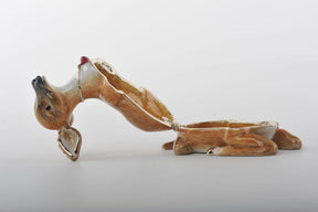 Keren Kopal Sitting Bambi