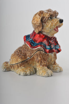 Keren Kopal Sitting Dog