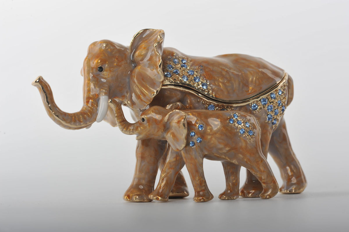 Keren Kopal Two Elephants