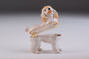 Keren Kopal White Dog